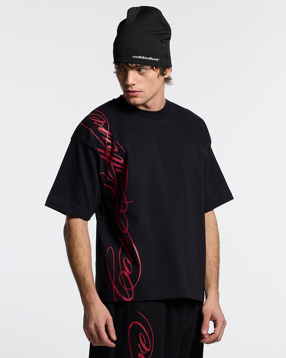 SCRIPT TEE BLACK - Cold Culture