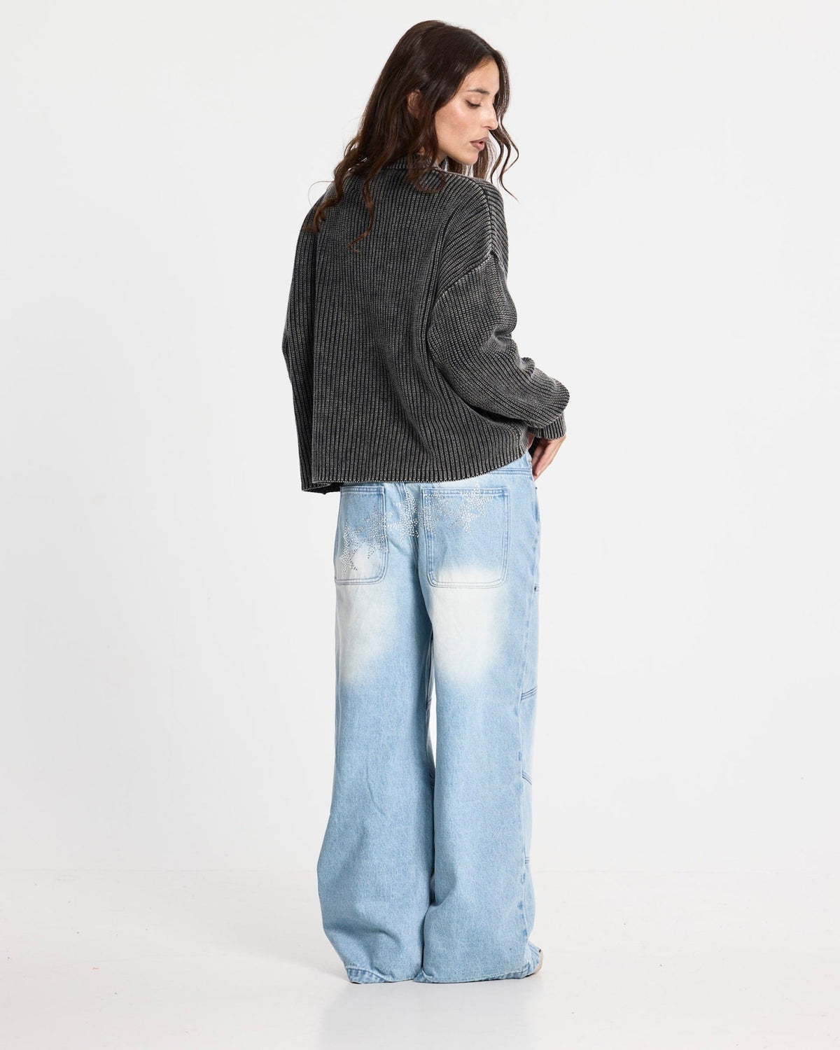 SILICONE DETAIL KNIT DARK BROWN - Cold Culture