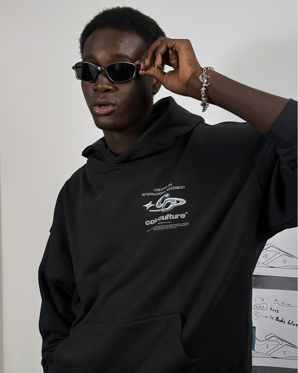 SPARKLY HOODIE BLACK - Cold Culture