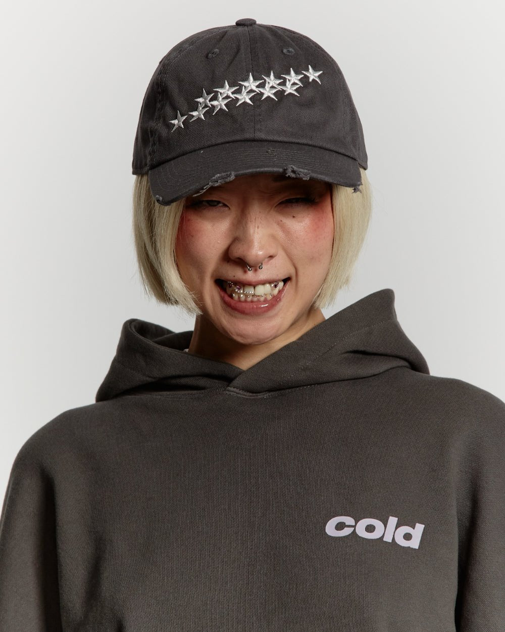STARS CAP DARK GREY - COLD CULTURE
