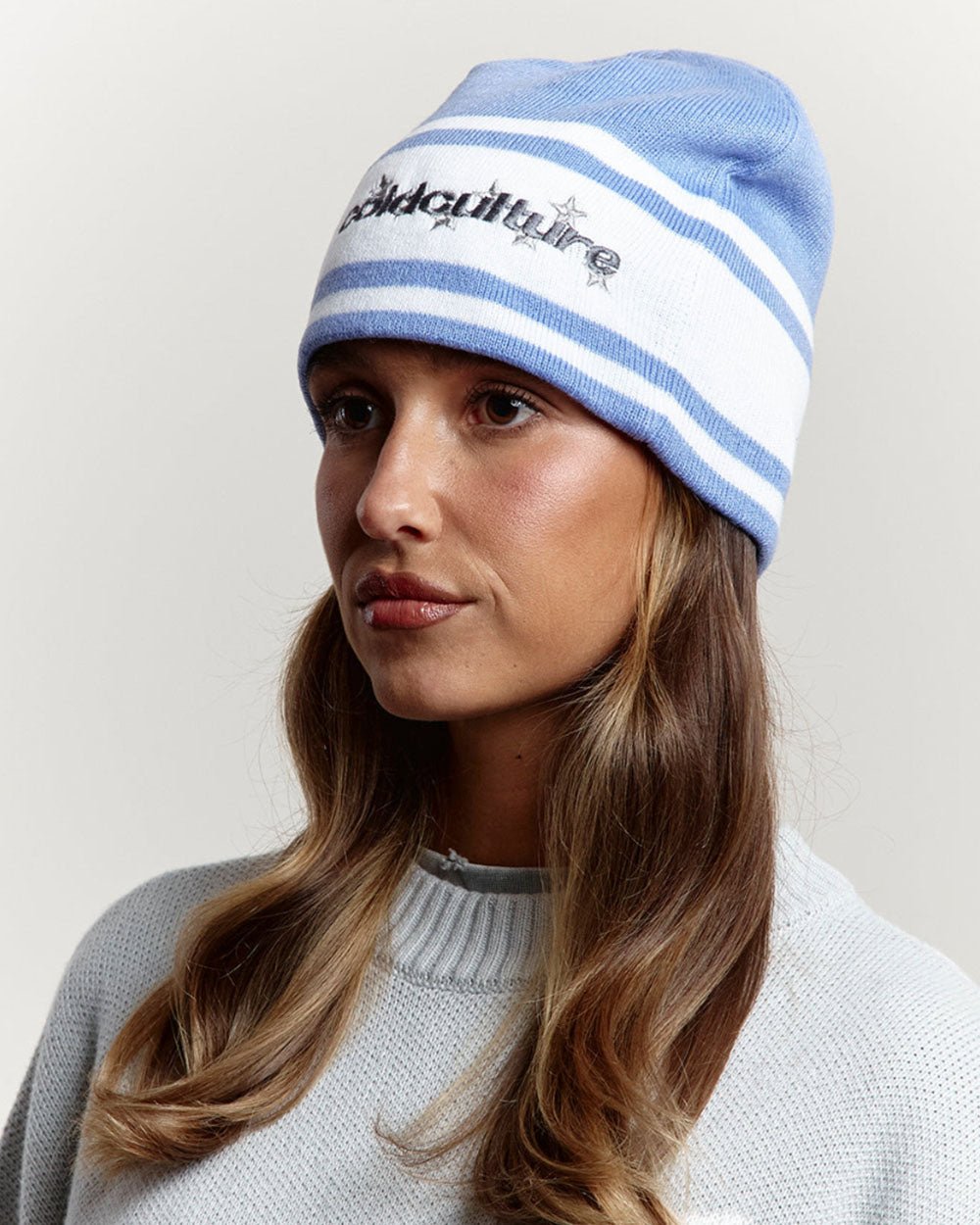 STARS STRAP BEANIE BLUE CALICO - Cold Culture