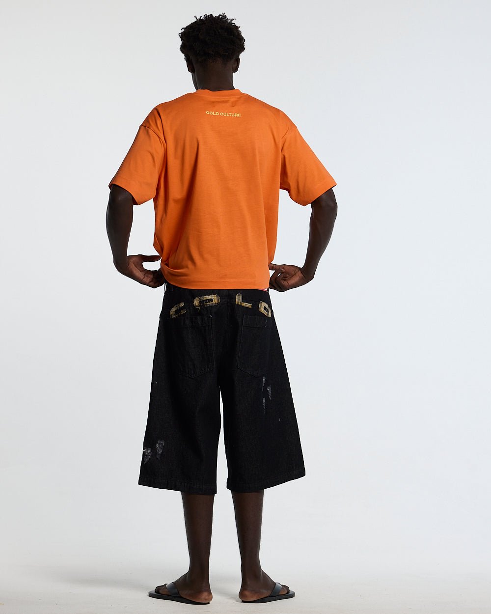 STARS TEE VIBRANT ORANGE - Cold Culture