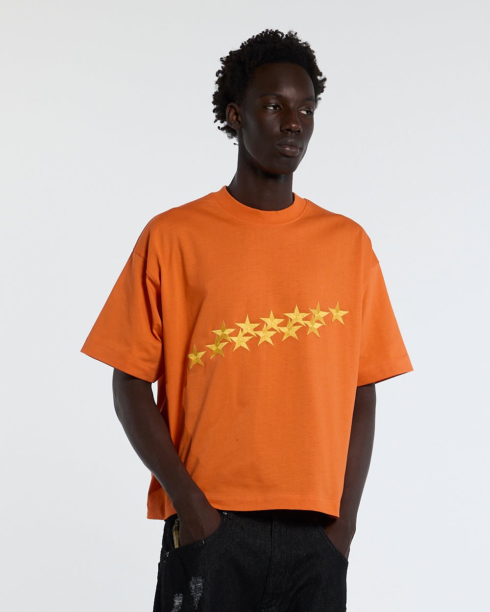 STARS TEE VIBRANT ORANGE - Cold Culture