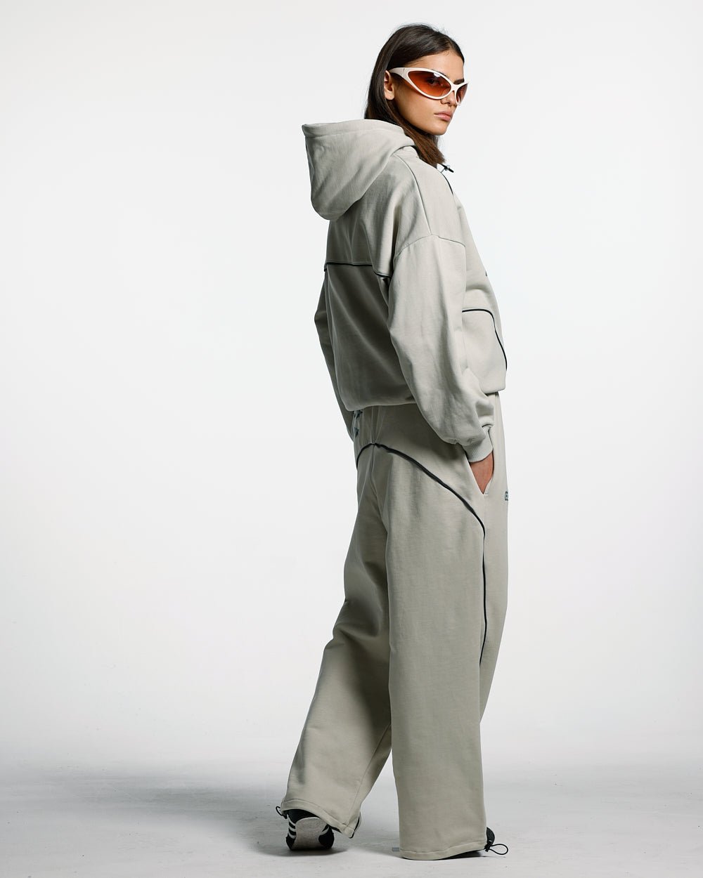 STRIDE SWEATPANTS BEIGE - COLD CULTURE