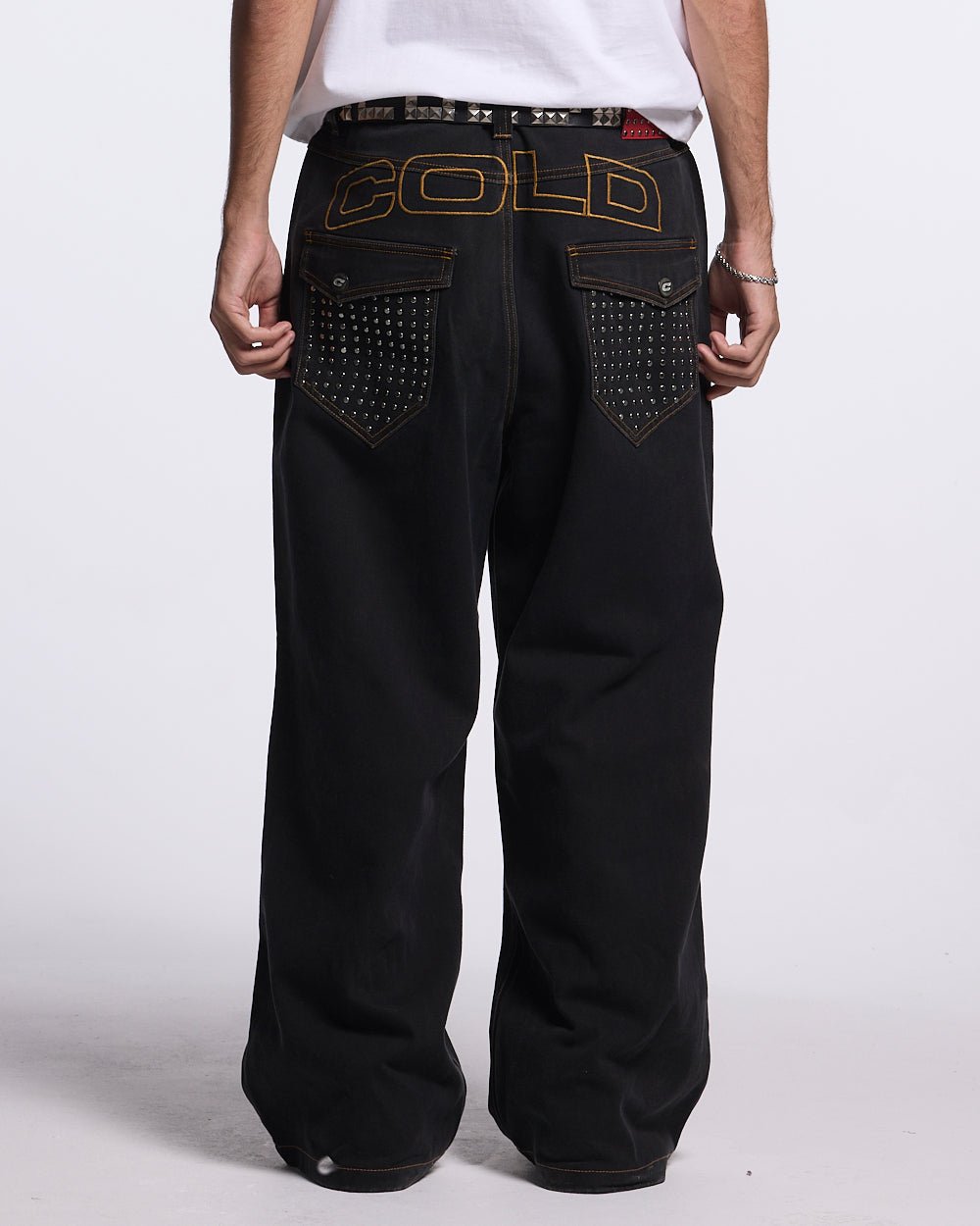 STUDS JEANS BLACK DENIM - COLD CULTURE