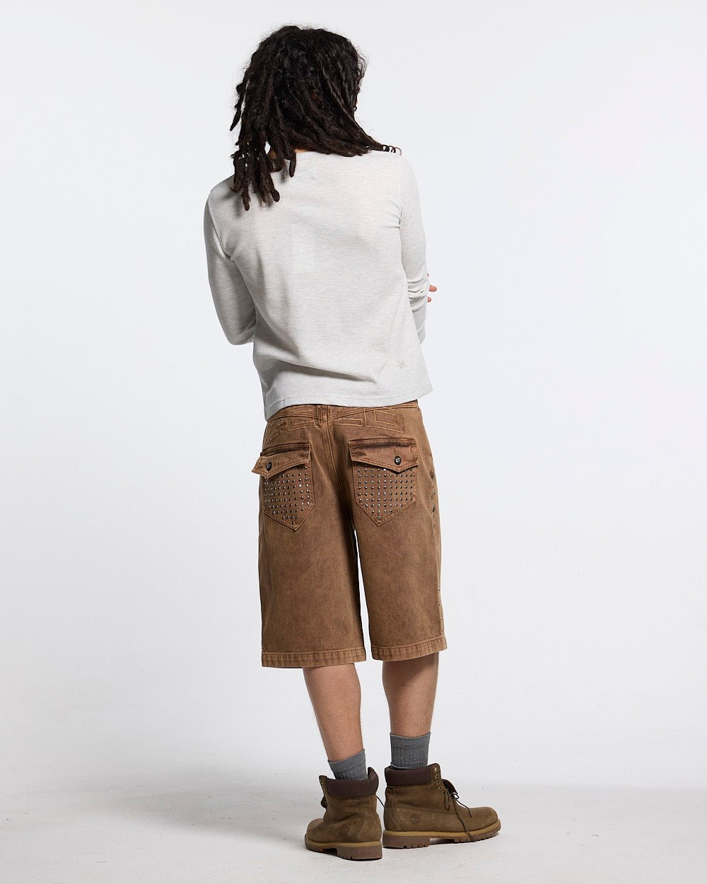STUDS SHORT BROWN - Cold Culture