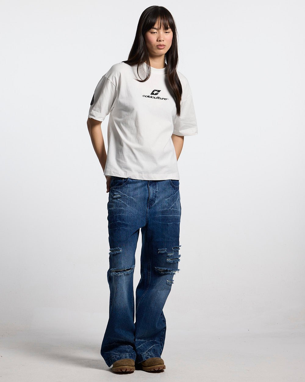 TARTAN DISTRESS CURVED TEE WHITE - Cold Culture