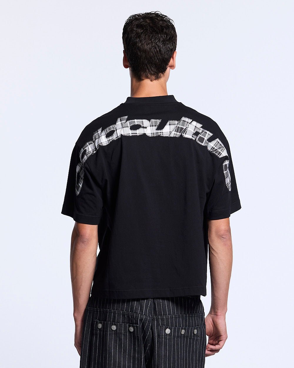 TRTN DISTRESS CURVED TEE BLACK - Cold Culture