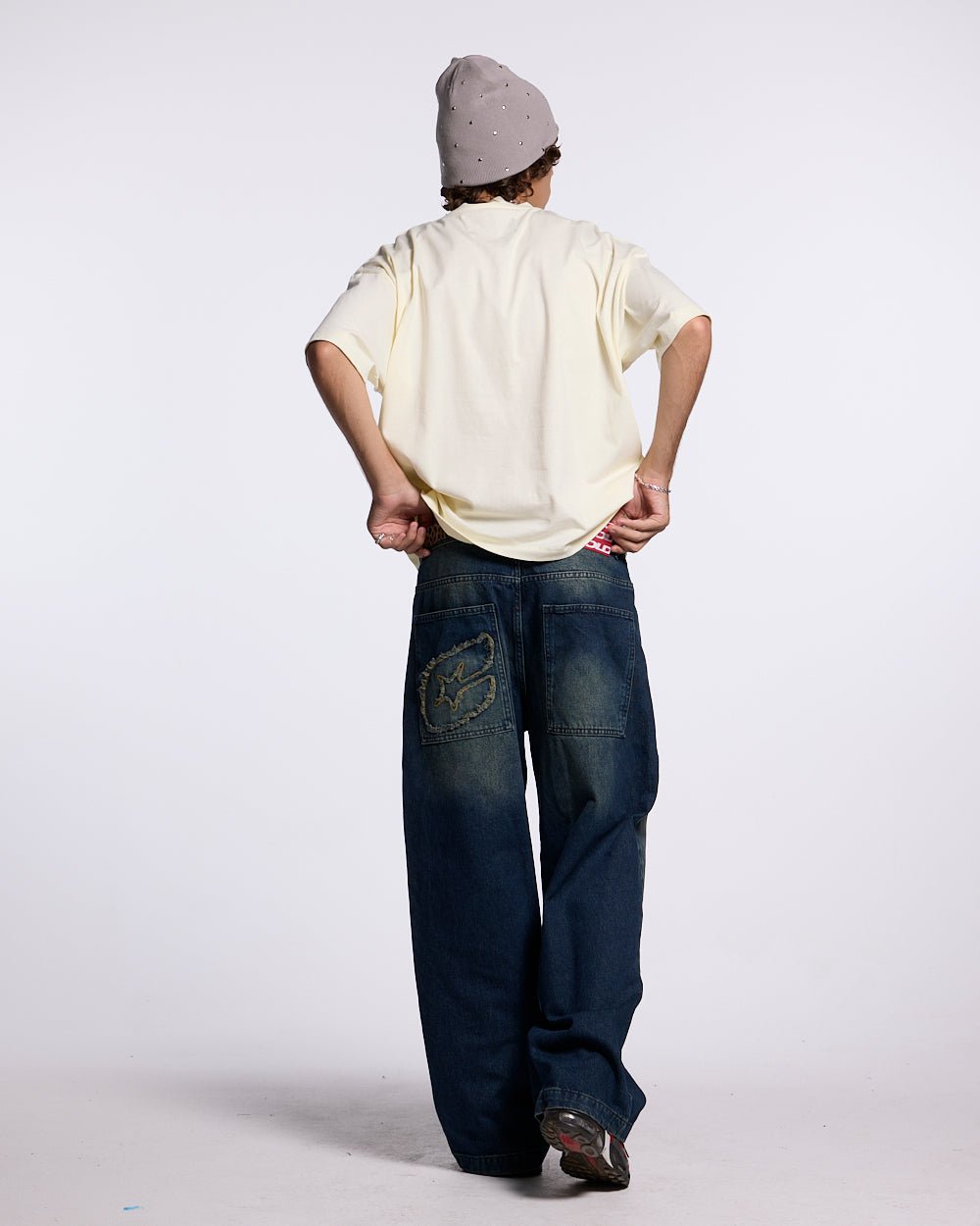 URBAN LEGACY TEE CREAM - COLD CULTURE
