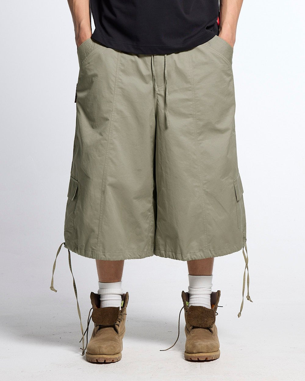 UTILITARY CAPRI PARACHUTE CREAM - Cold Culture