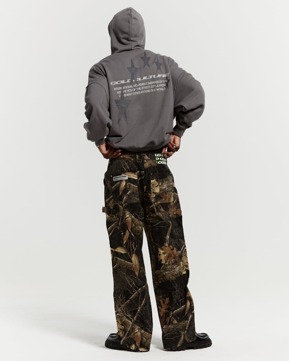 V1 CARPENTER PANTS REALTREE BLACK - COLD CULTURE