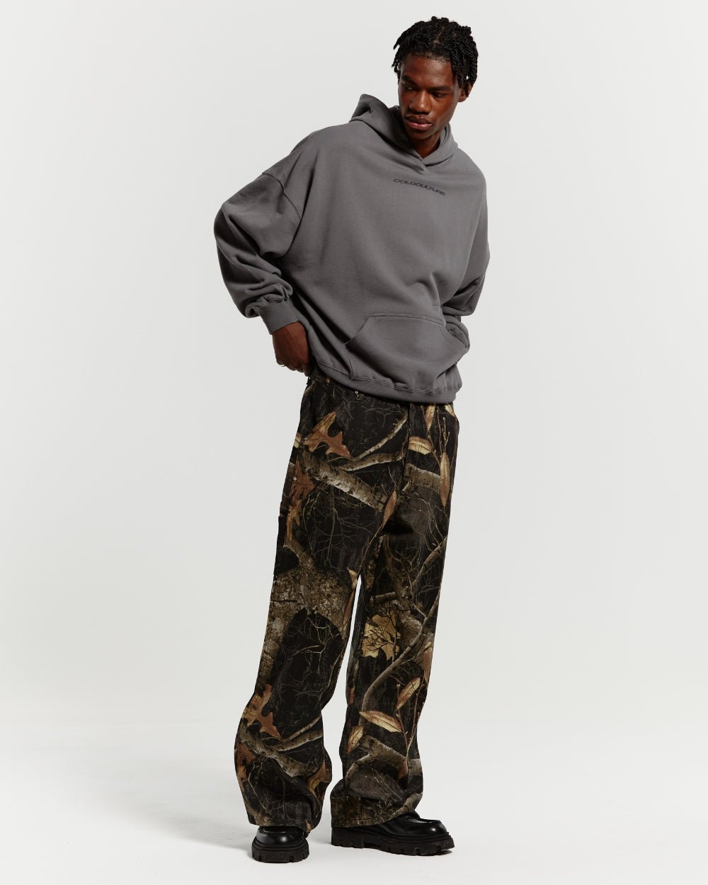 V1 CARPENTER PANTS REALTREE BLACK - COLD CULTURE