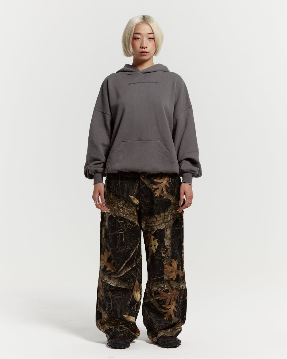 V1 CARPENTER PANTS REALTREE BLACK - COLD CULTURE