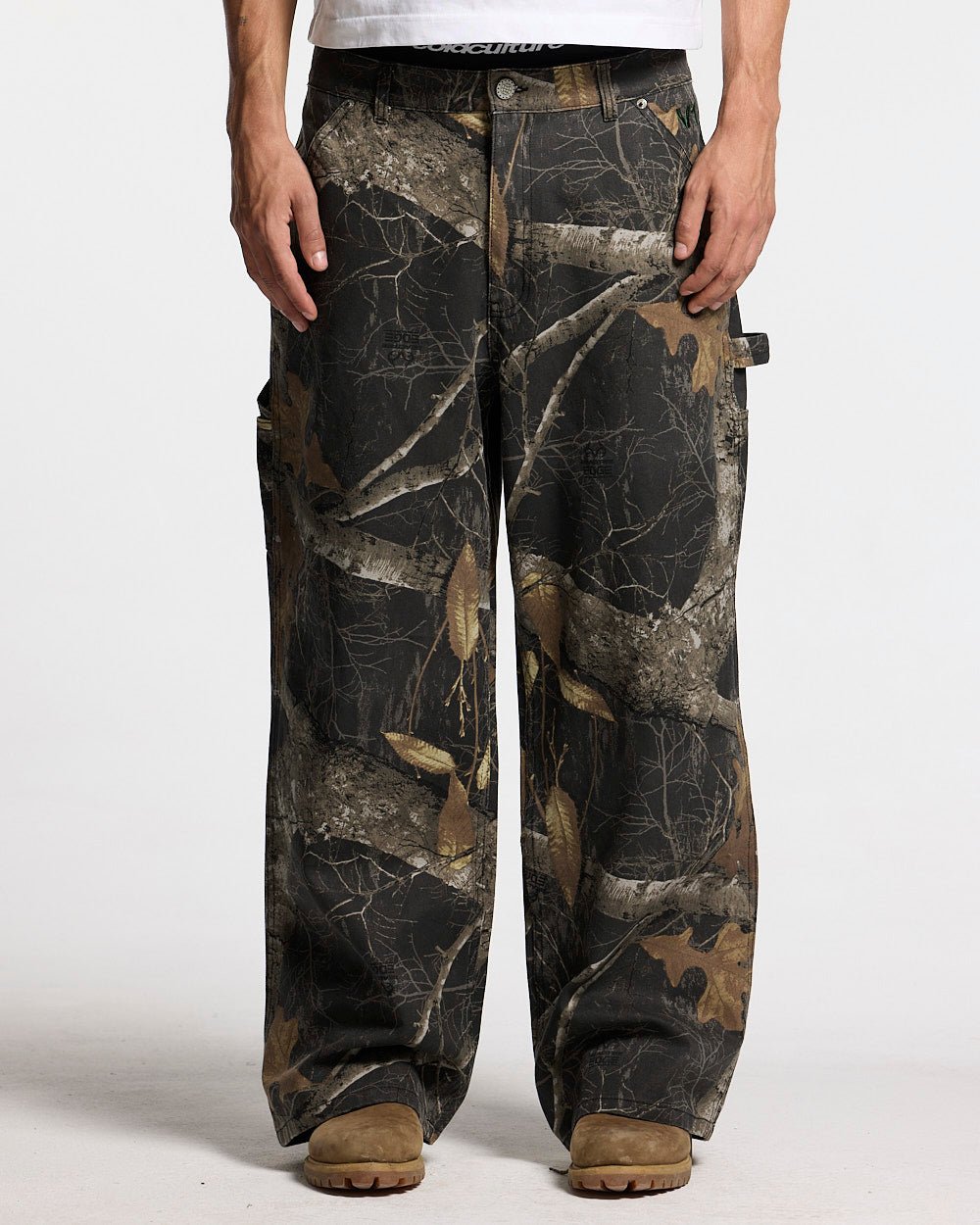 パンツ  Carpenter Sweat Dark Tree Camo Men's Builders Carpenter Stretch Pant in Bark Camo – Brixton