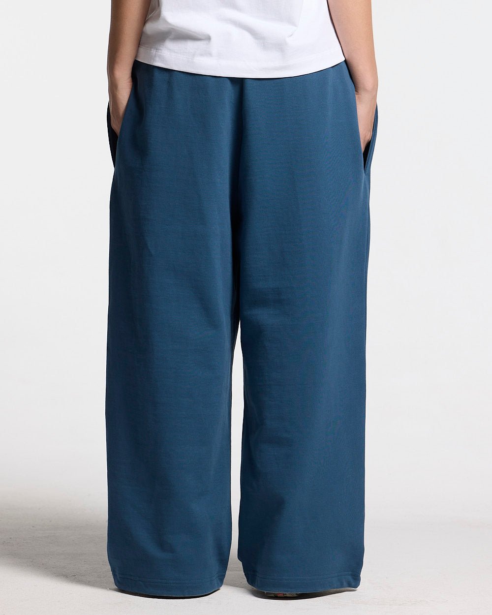 WILD SNAKE SWEATPANTS NAVY BLUE - Cold Culture