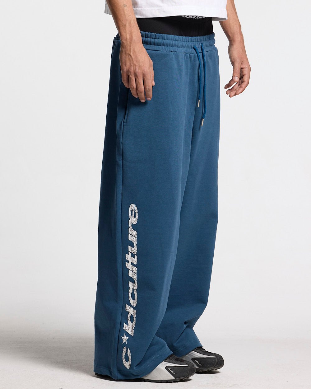 WILD SNAKE SWEATPANTS NAVY BLUE - Cold Culture